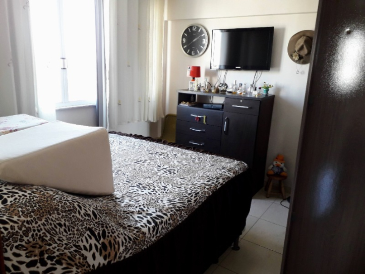 Apartamento à venda com 2 quartos, 70m² - Foto 6