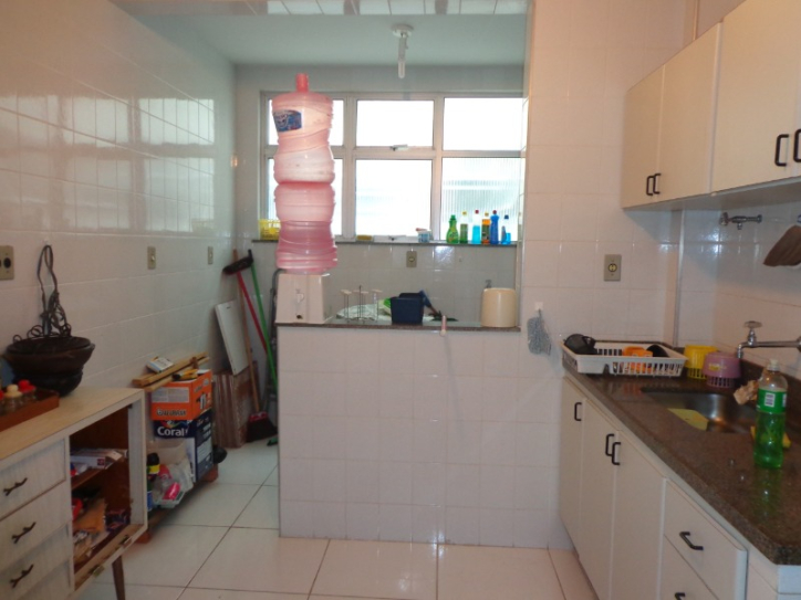 Apartamento à venda com 2 quartos, 85m² - Foto 3