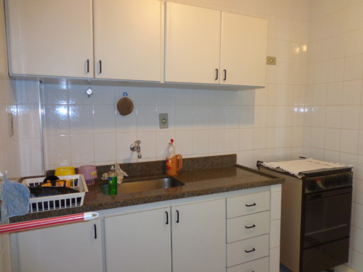 Apartamento à venda com 2 quartos, 85m² - Foto 4