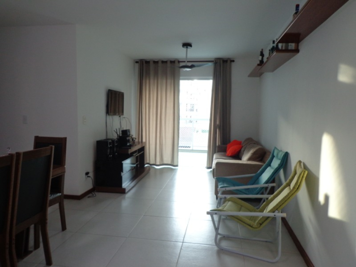 Apartamento à venda com 2 quartos, 105m² - Foto 1