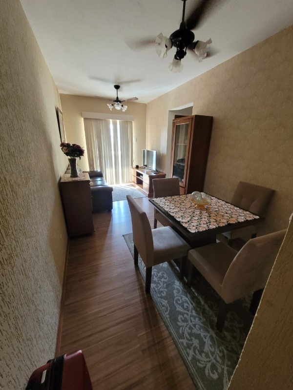 Apartamento à venda com 2 quartos, 69m² - Foto 1