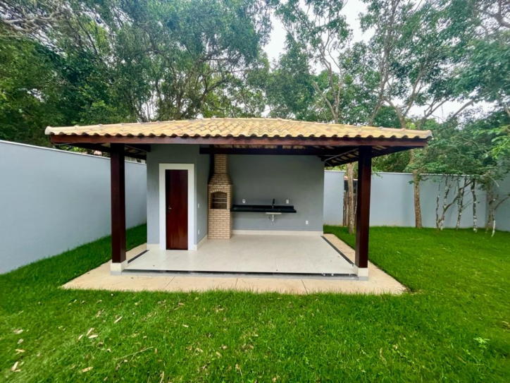 Casa à venda com 3 quartos, 450m² - Foto 3