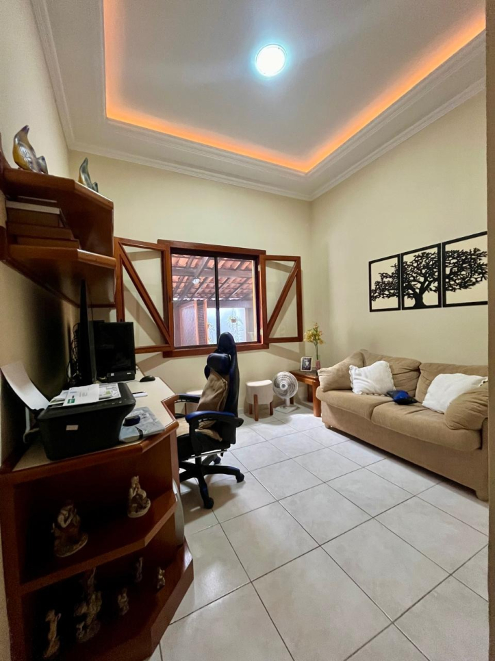 Casa à venda com 4 quartos, 230m² - Foto 11