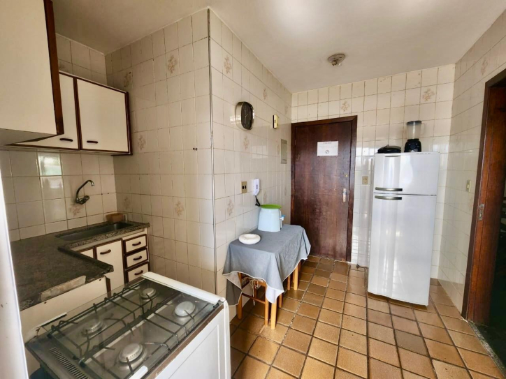 Apartamento à venda com 4 quartos, 130m² - Foto 26