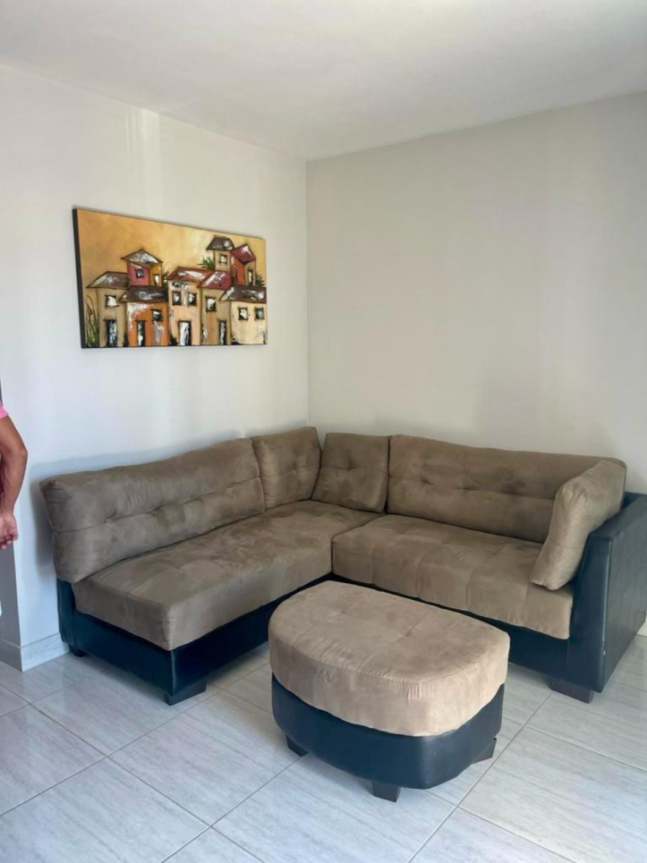 Sobrado à venda com 3 quartos, 110m² - Foto 1