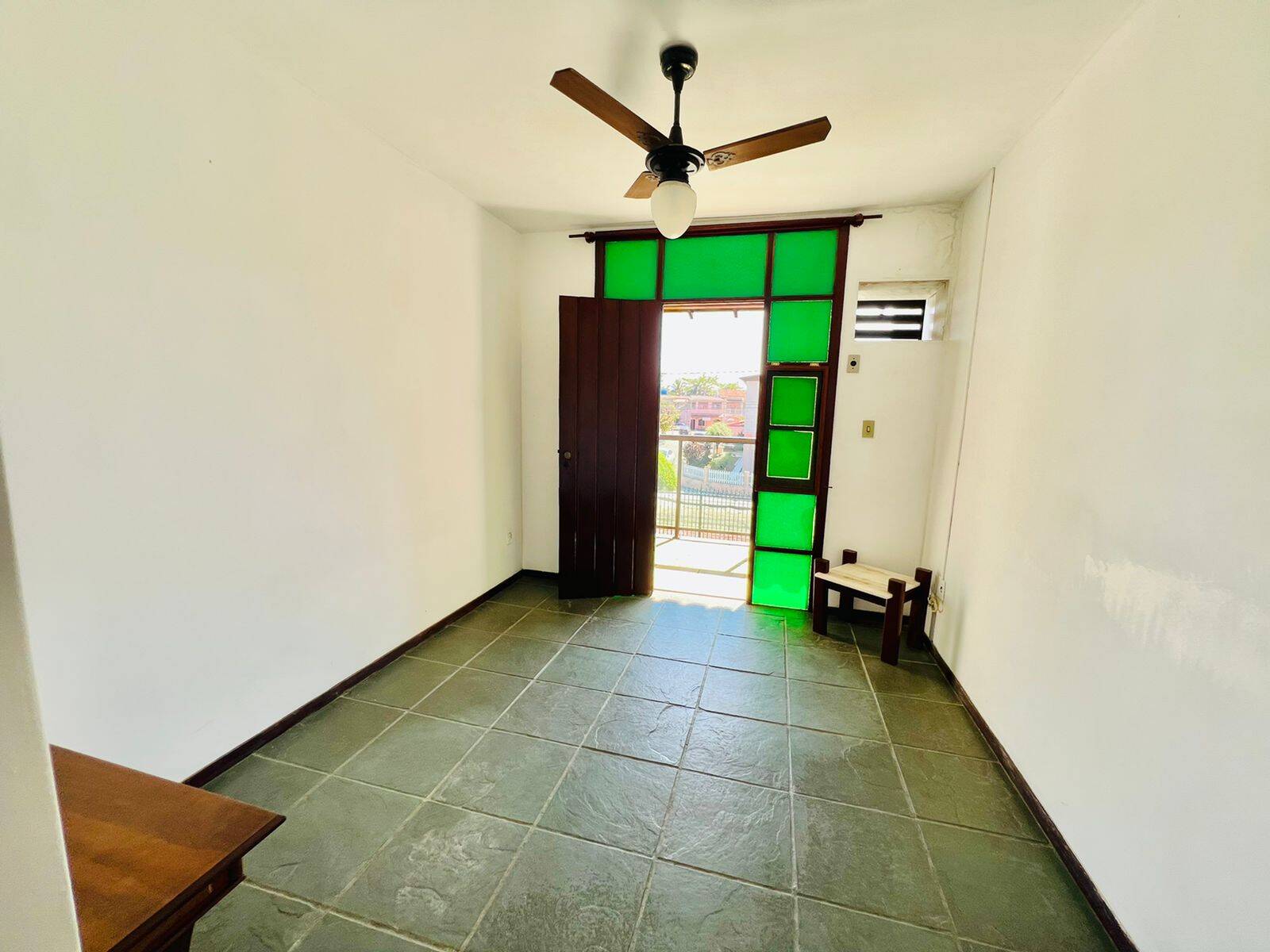 Casa de Condomínio à venda com 2 quartos, 100m² - Foto 10