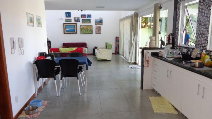 Casa à venda com 3 quartos, 350m² - Foto 4